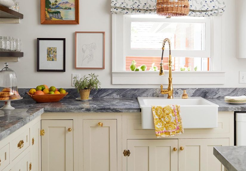 4 Things to Consider When Picking Kitchen Window Treatments