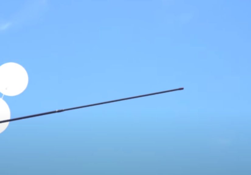 Balloon Antenna Doesn’t Need A Tower
