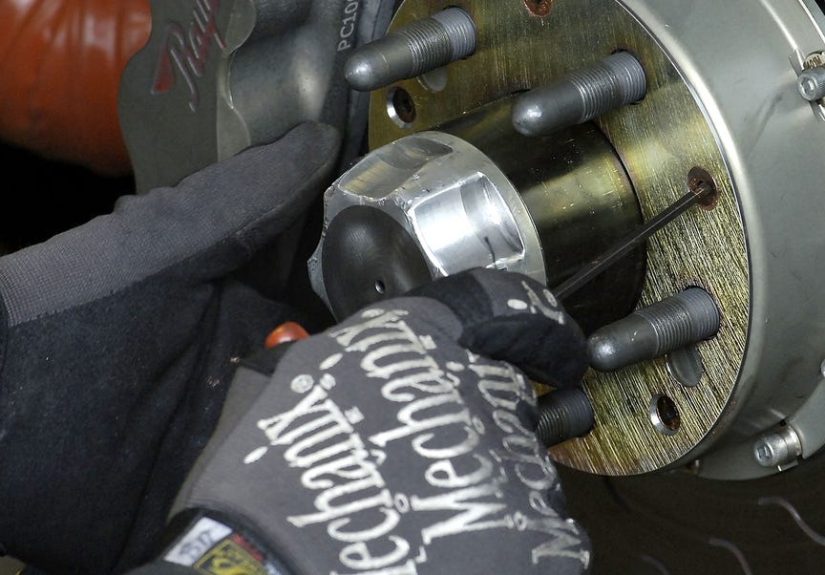 How To Get Bolts Unstuck  Tips for Stuck Bolts