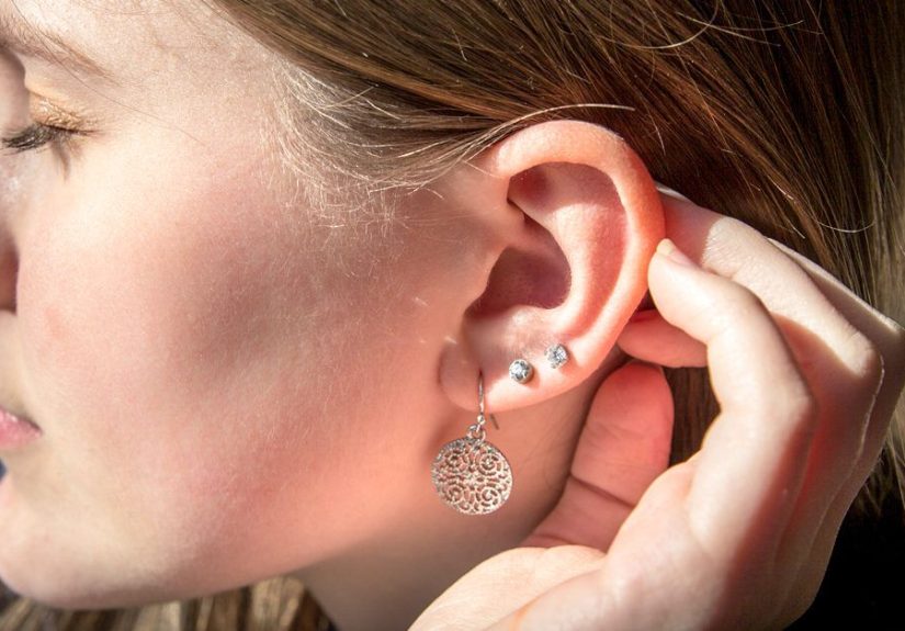 Itchy Ear: Causes, Symptoms & Diagnosis