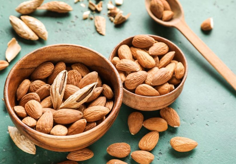 9 Proven Health Benefits of Almonds
