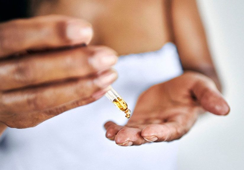 Essential oils for postmenopausal weight gain