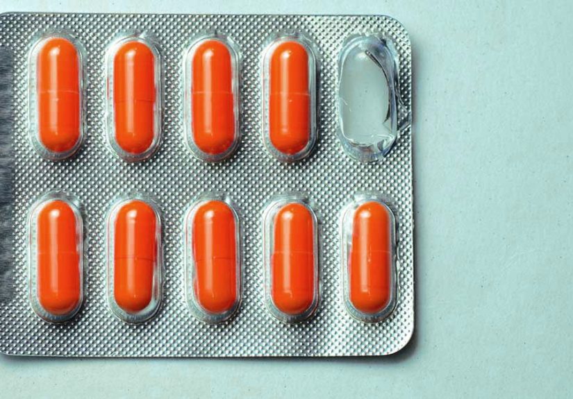 Iron Supplements: Who Should Take Them?