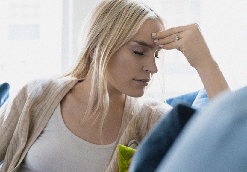 Menstrual migraine: Symptoms, pain relief, and prevention