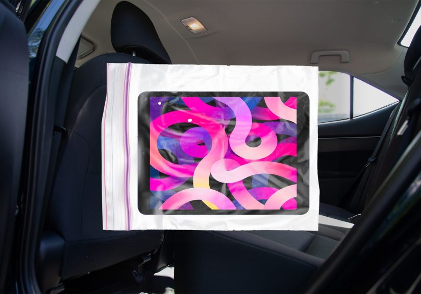 Turn a Ziplock Bag Into a Car iPad Holder for Your Kid