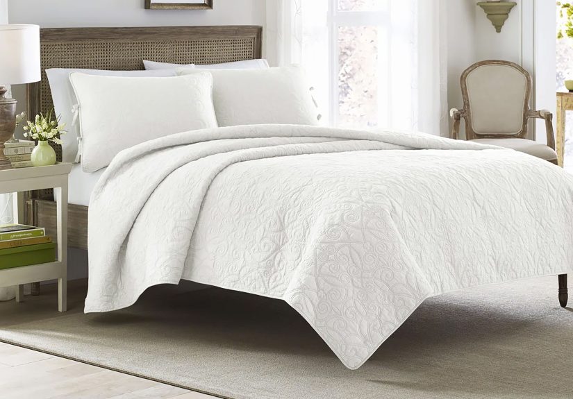 10 Editor-Approved Wayfair Bedding Deals Up to 82% Off