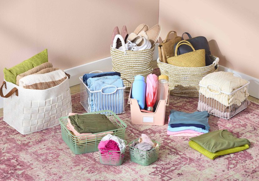 6 Things Minimalists Throw Out at the End of Summer for a Tidier Home
