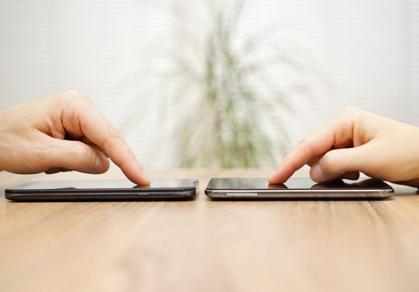 Best Free Ways to Transfer Photos From Android to iPhone