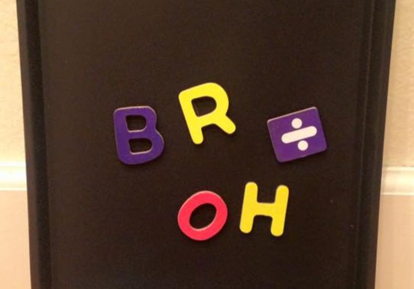 DIY: $3 Portable Magnetic-Chalkboard for Kids