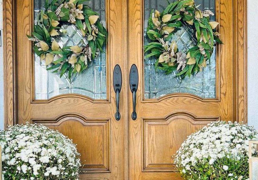How to Decorate a Small Front Porch for Fall, According to Pros