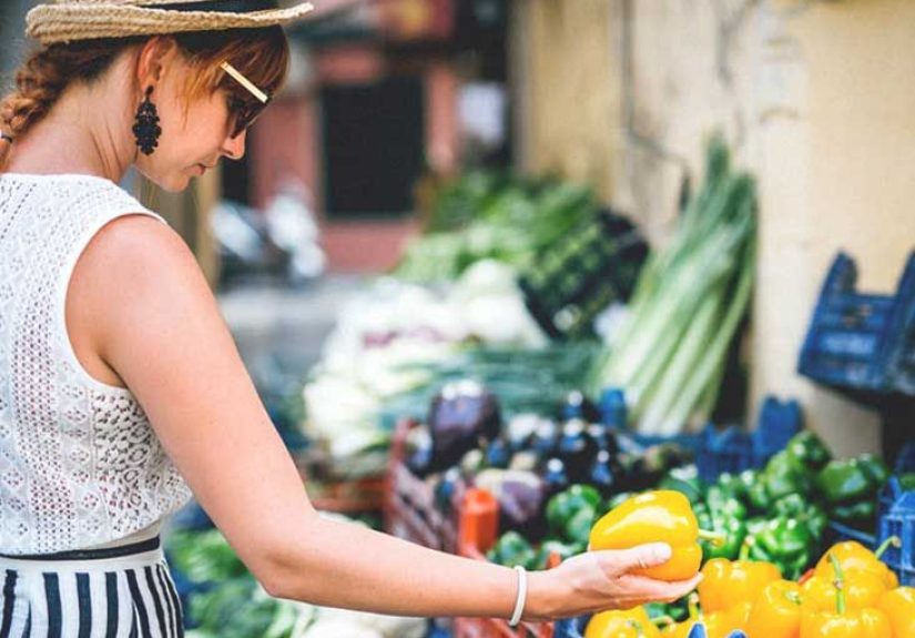 Is E. Coli Contagious? Transmission, Symptoms and Prevention