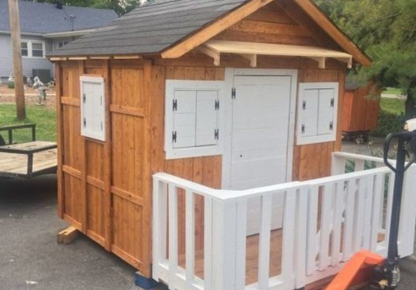 Pallet Playhouse