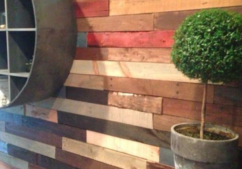 Pallet Wall/Reclaimed Wood