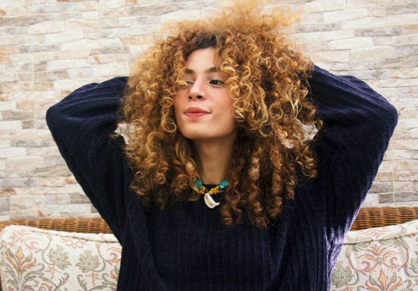 Perfume on Hair: Why You Should (and Shouldn’t) Do It