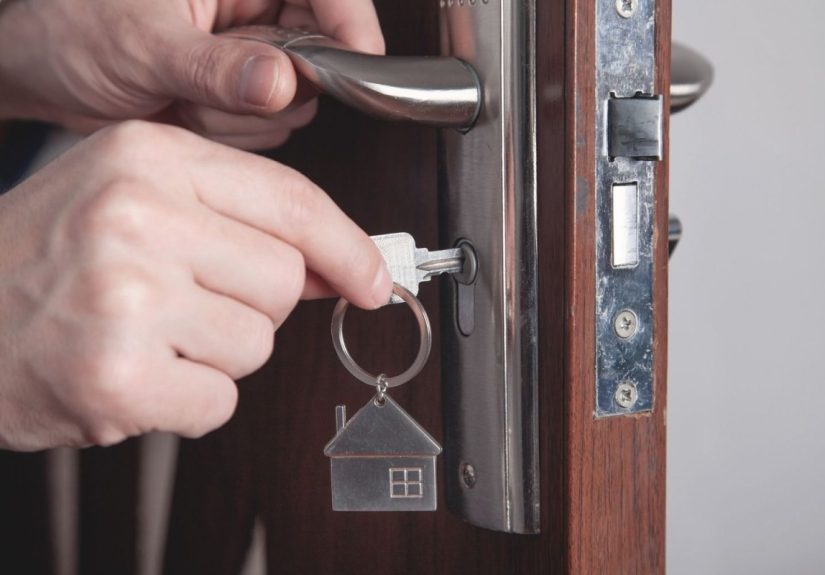 What Are the Two Main Types of Door Locks, and Which One Is Best for Me? - Bob Vila