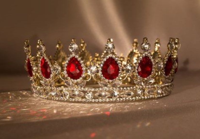 10 Glittering and Important Crowns from History
