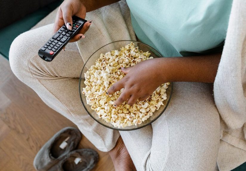 13 Healthiest Netflix and Chill Snacks