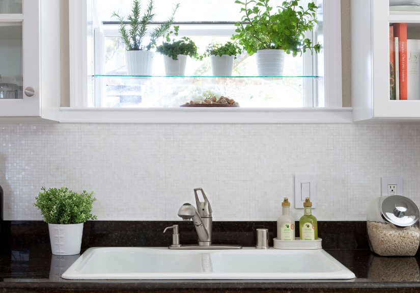 26 Clever Small Kitchen Ideas to Make the Most of Every Inch