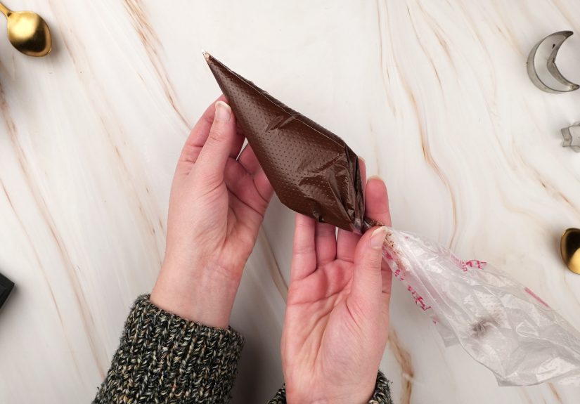 3 Ways to Make Chocolate Shapes