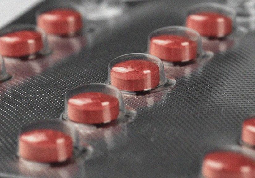 Accutane side effects: Weight, fertility, and more