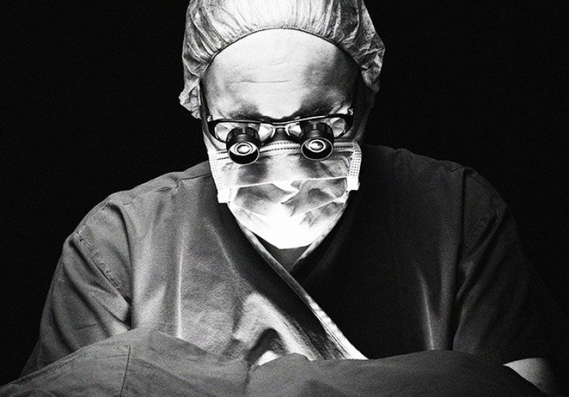 Cranioplasty: Procedure, risks, aftercare, and more