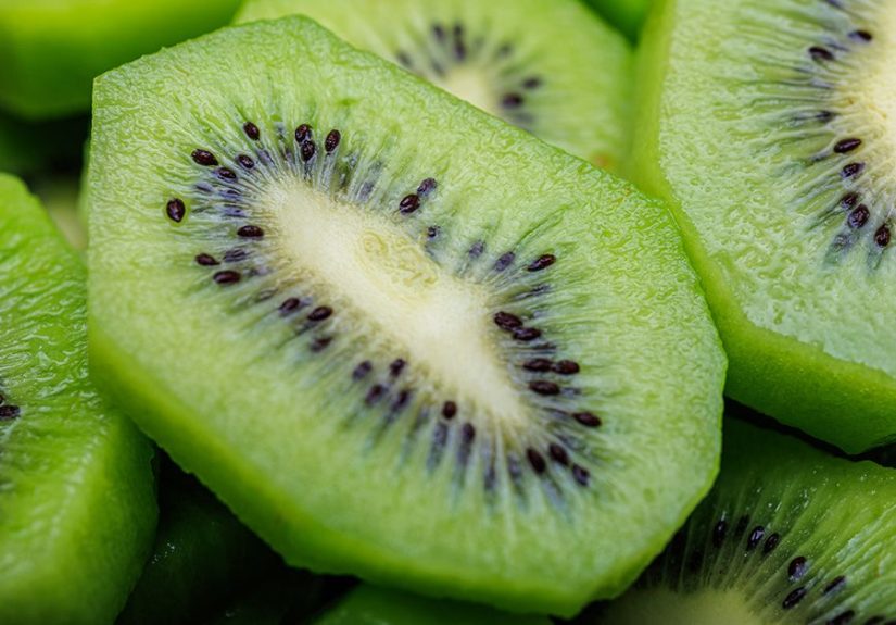 Eating 2 kiwis a day can help treat chronic constipation