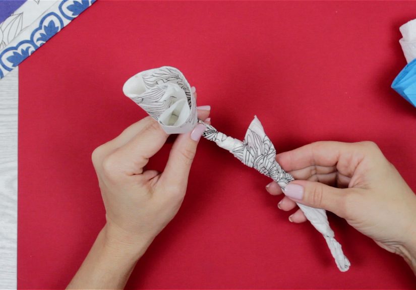 How to Fold a Napkin into a Rose: Step-by-Step Instructions