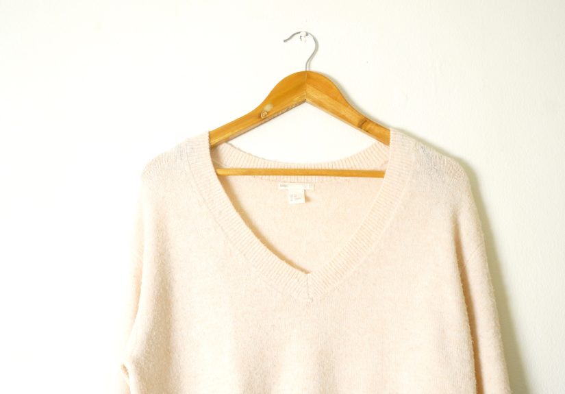 How to Wash Delicates in the Laundry: 12 Steps