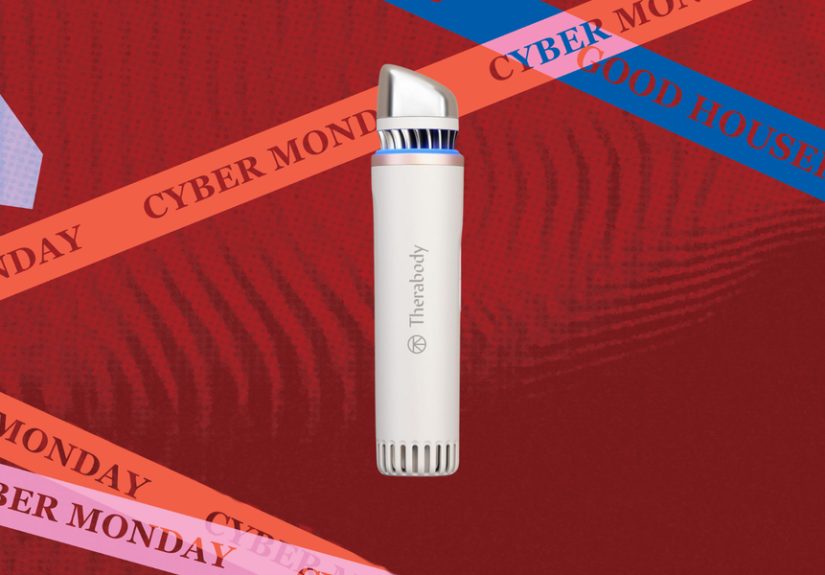 Jennifer Aniston Reaches For This Cooling Face Wand To Depuff: Get It For 20% Off
