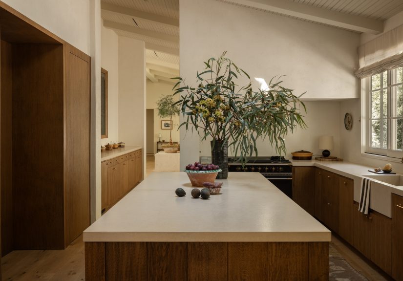 Mandeville Canyon Kitchen by Patrick Bernatz: A Minimalist Design for a Restored 1960s Ranch