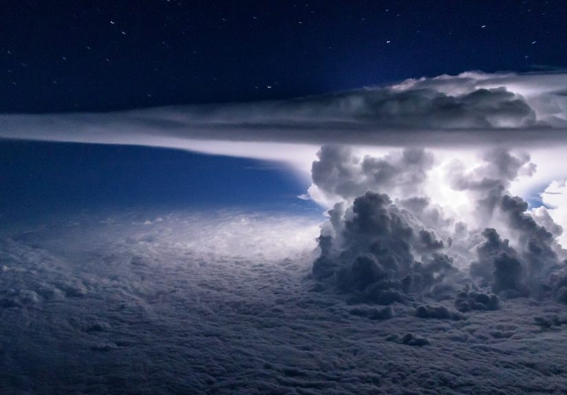 Pilot Flies Above The Thunderstorm To Get A Perfect Shot Of It At 37,000 Feet