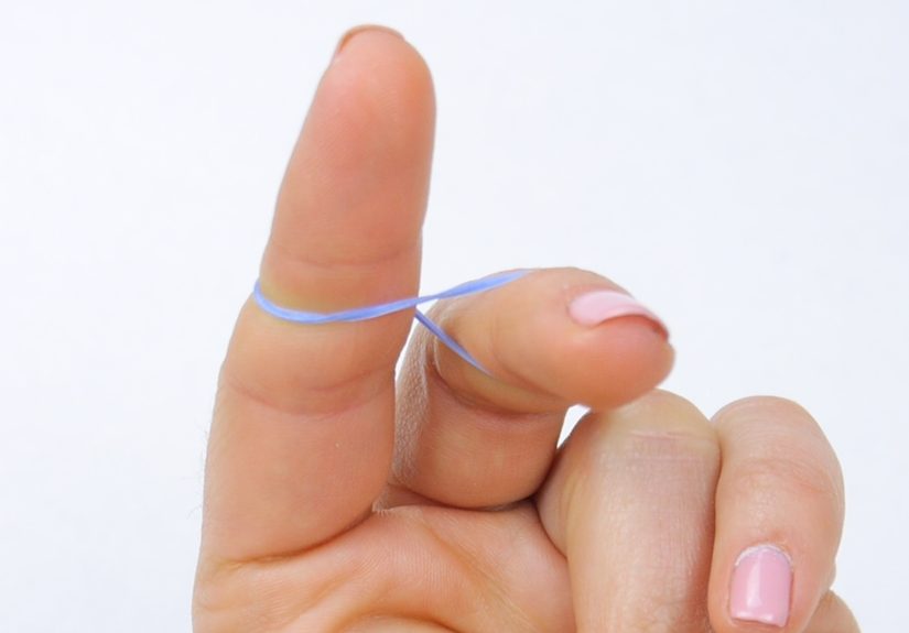 2 Easy Ways to Make a Fishtail Bracelet with a Rainbow Loom