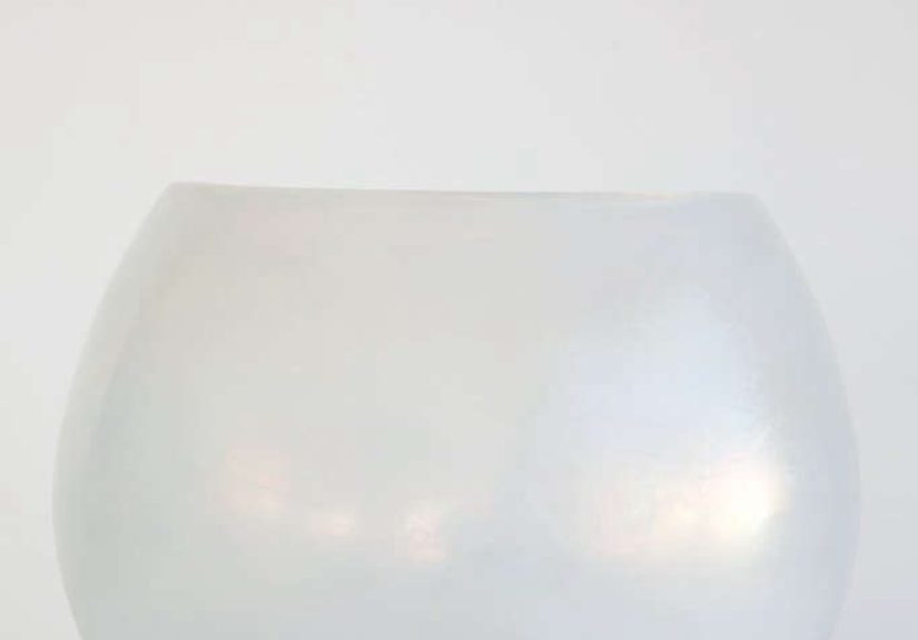 Arcade &ldquo;Luna C&rdquo; Vase: A Small Murano Glass Piece With Big Design Energy