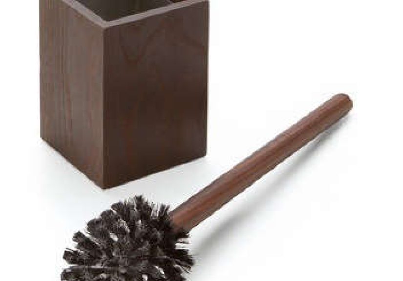Bath: Thermowood Accessories from Manufactum