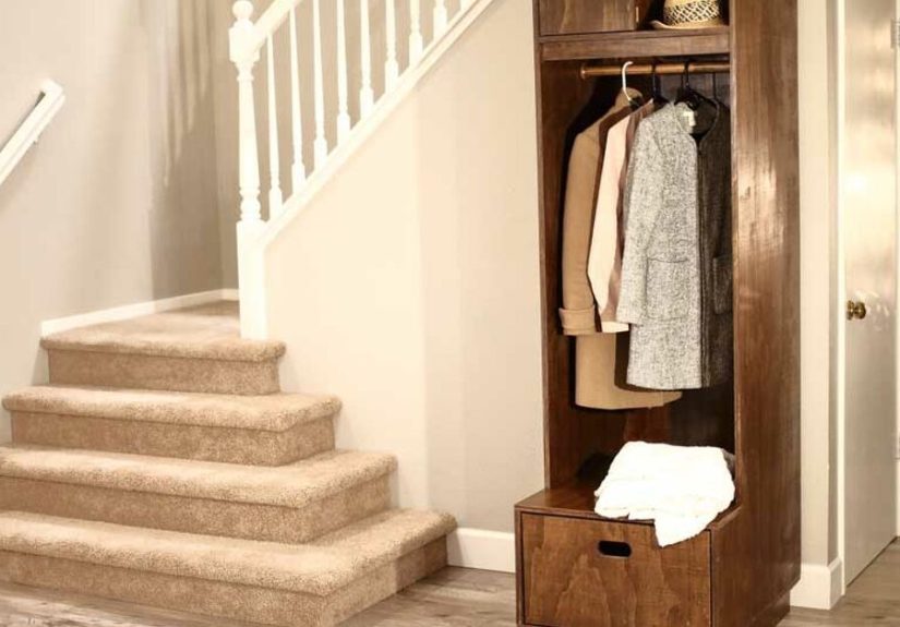 Entryway Ideas with Bench DIY Storage Idea
