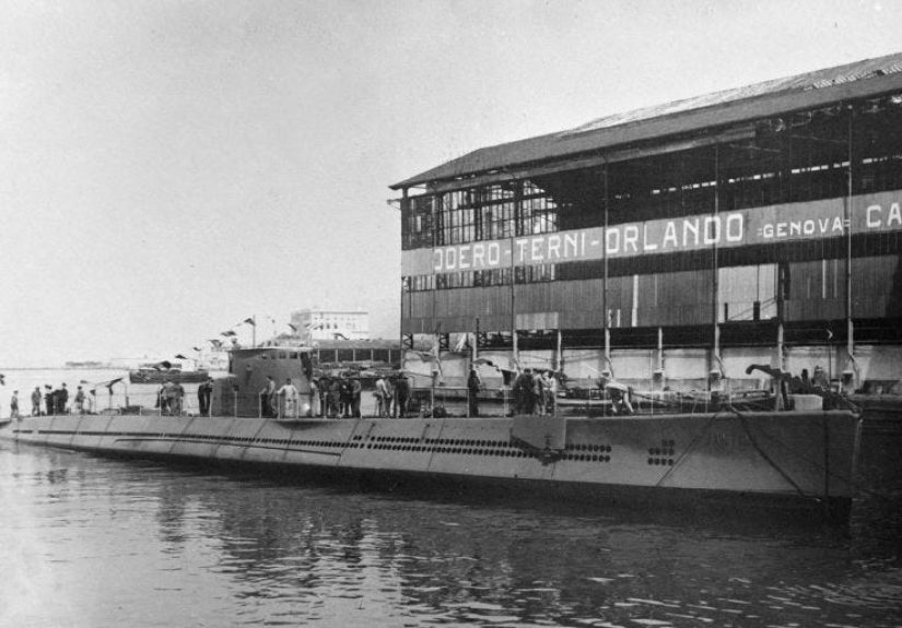 Greek Divers Just Discovered the Wreckage of a WWII-Era Italian Submarine