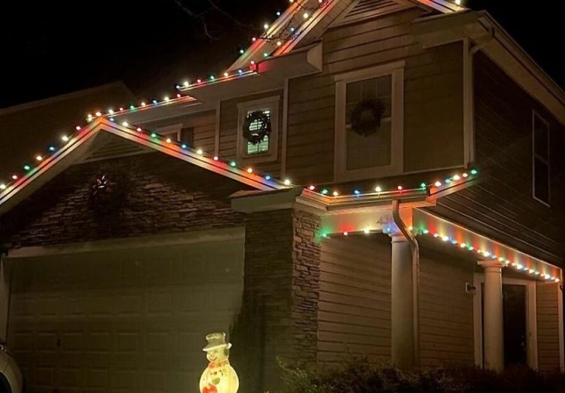 Hey Pandas, It’s National Christmas Lights Day, Share How You Used Them To Decorate Something
