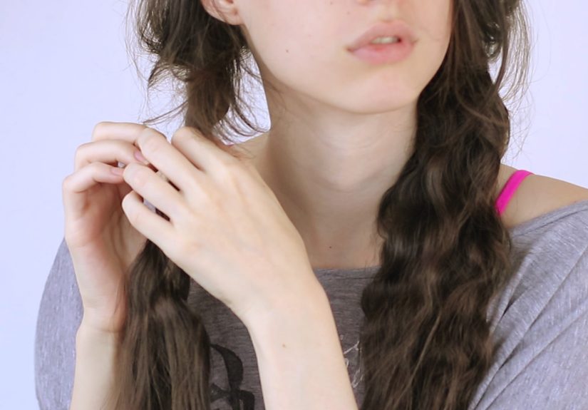 How to Get Wavy Hair Overnight (Braid Method): 11 Steps