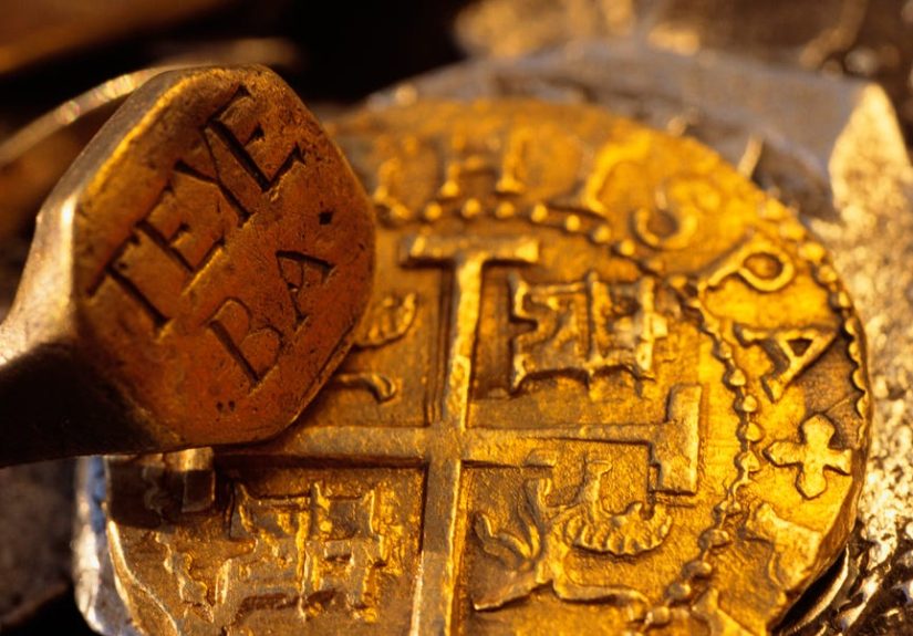 Two Explorers Say They Found $138 Million in Lost Pirate Treasure